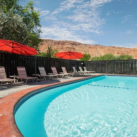 Sun Outdoors Moab Downtown 호텔 외부 사진